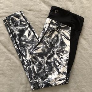 Betsey Johnson | Athletic Leggings